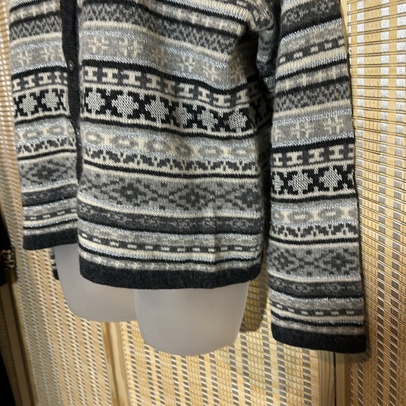 Appleseed's Gray White Metallic Silver Striped Knit Cardigan Sweater XL - Picture 5 of 16